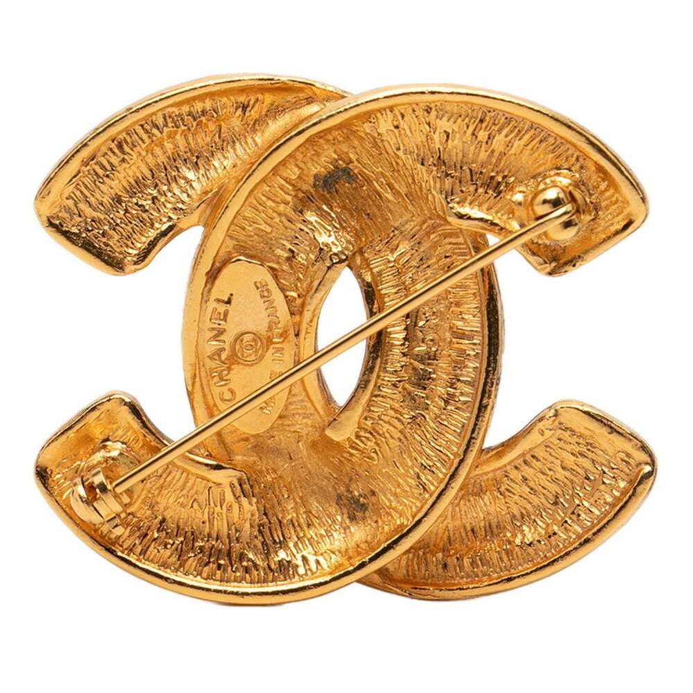 CHANEL Vintage Green Logo Brooch - Picture 2 of 4